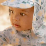 0028176 zwempak korte mouw meerkleurig seashells and stripes