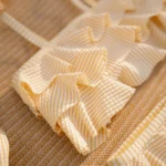 LITTLE DUTCH. Παιδικό σετ μπικίνι με βολάν Ocean Treasures Yellow