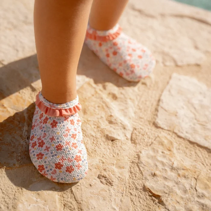LITTLE DUTCH. Παιδικά παπουτσάκια θαλάσσης Sunny Flowers Multi-colour