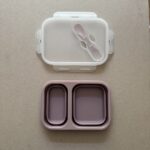 LunchBox Foldable Velvet Rose with fork + spoon 950 ML. Nok nok. Happy bee