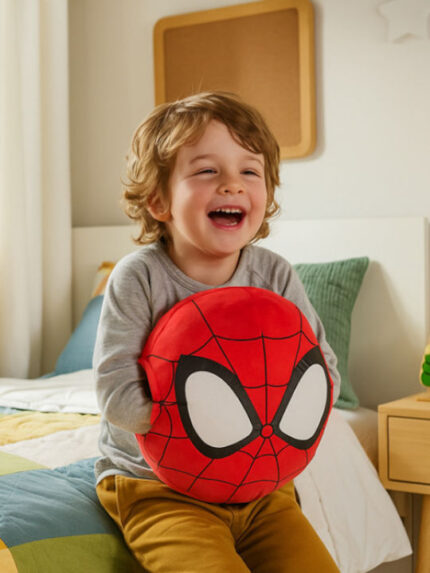 Noxxiez: Spiderman Λούτρινo Μαξιλάρι με τσέπες για τα χέρια. Happy bee