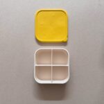 SNACKBOX for kids MILK WITH CURRY LID 800ml. Nok nok. Happy bee