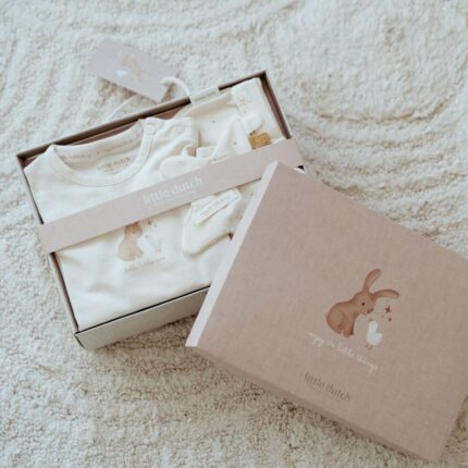LITTLE DUTCH. Σετ δώρου με ρουχαλάκια Newborn Naturals. Happy bee